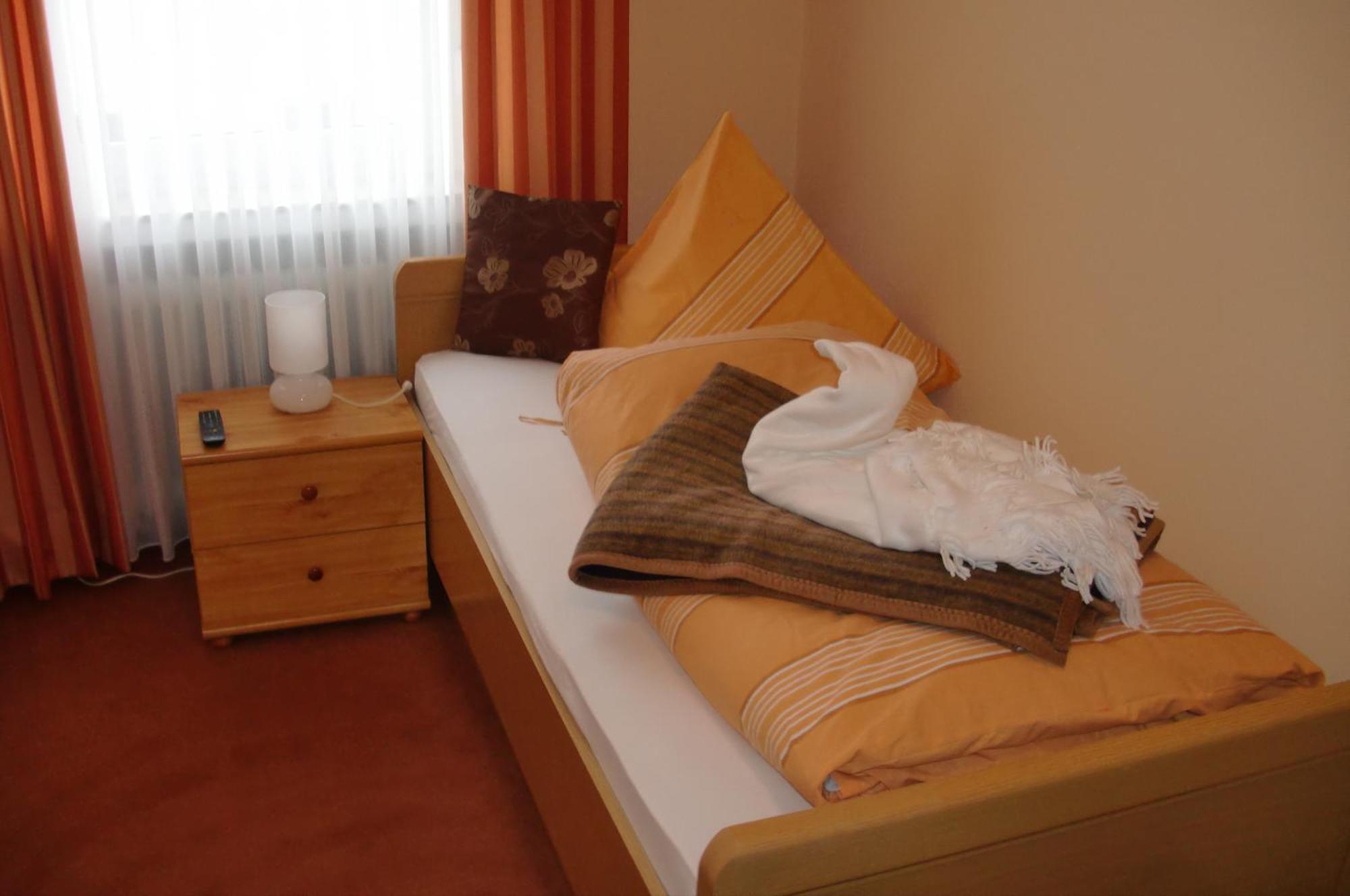 Gaestehaus Mietz Bad Neuenahr-Ahrweiler Esterno foto